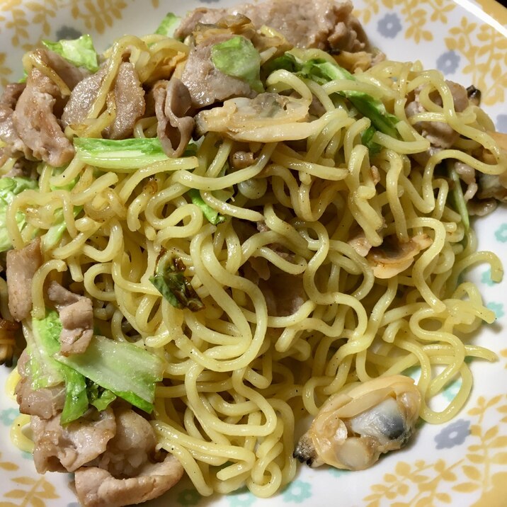 豚肉×あさりの塩焼きそば★